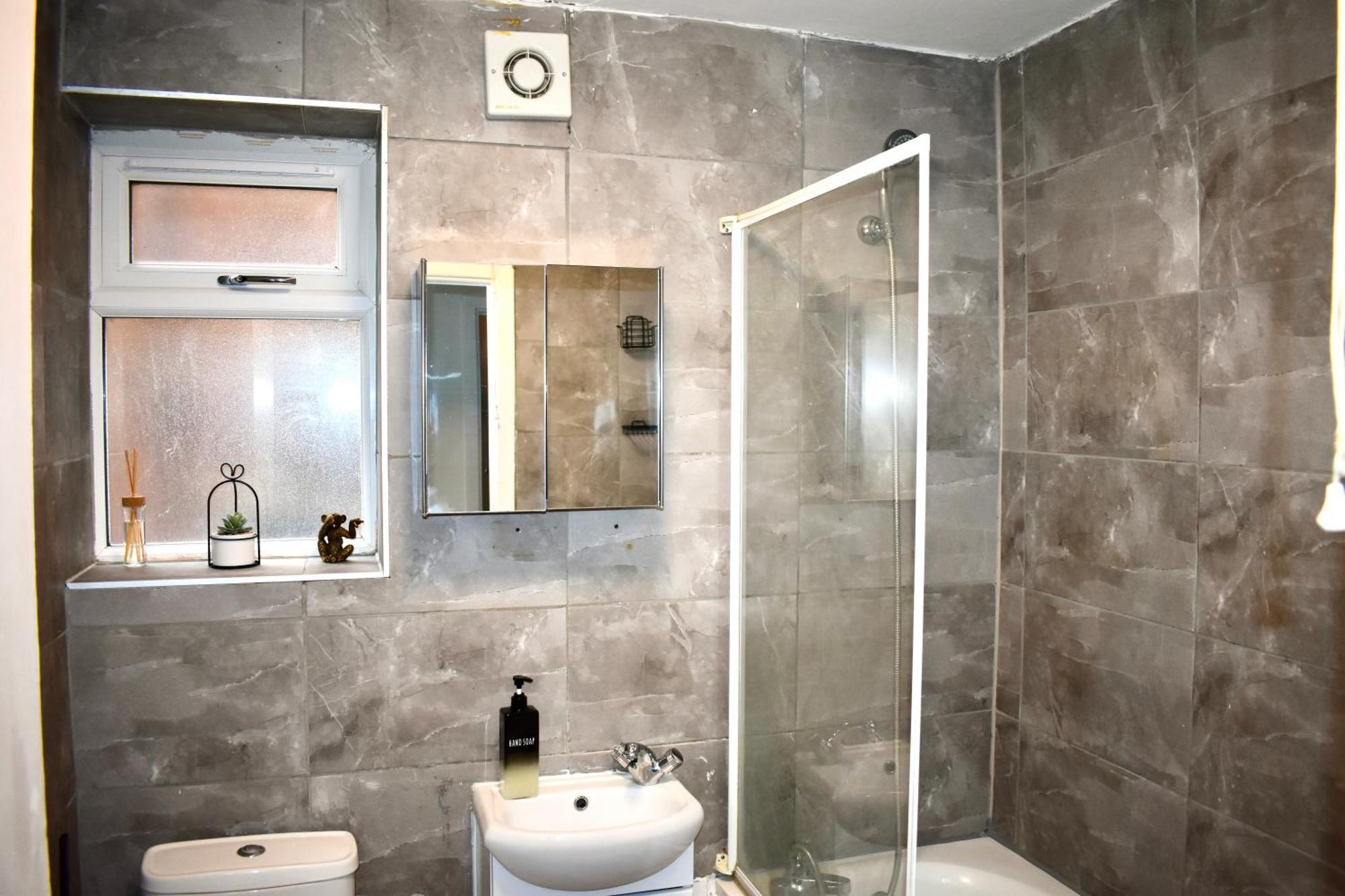 Luxury 2 Bedroom Apartment, Parking, Few Minutes Walk From Wembley Stadium London Exteriör bild