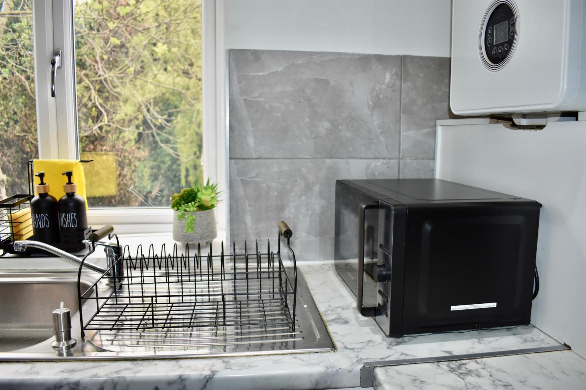 Luxury 2 Bedroom Apartment, Parking, Few Minutes Walk From Wembley Stadium London Exteriör bild